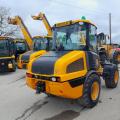 JCB 406
