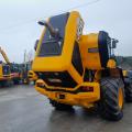 JCB 435