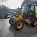 JCB 406