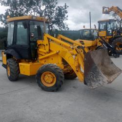 JCB 2CX