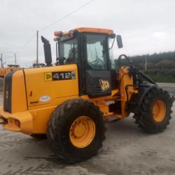 JCB 412S