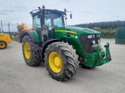 John Deere 7930