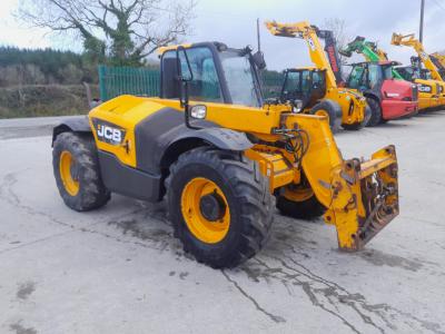 JCB 526-56