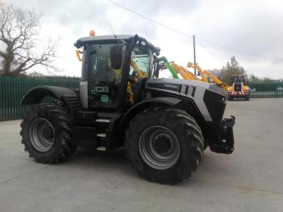 JCB Fastrac 4220