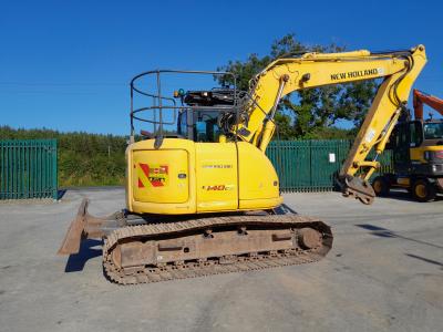 New Holland Kobelco E140 CSR