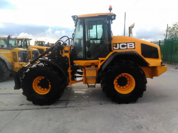 JCB 419S